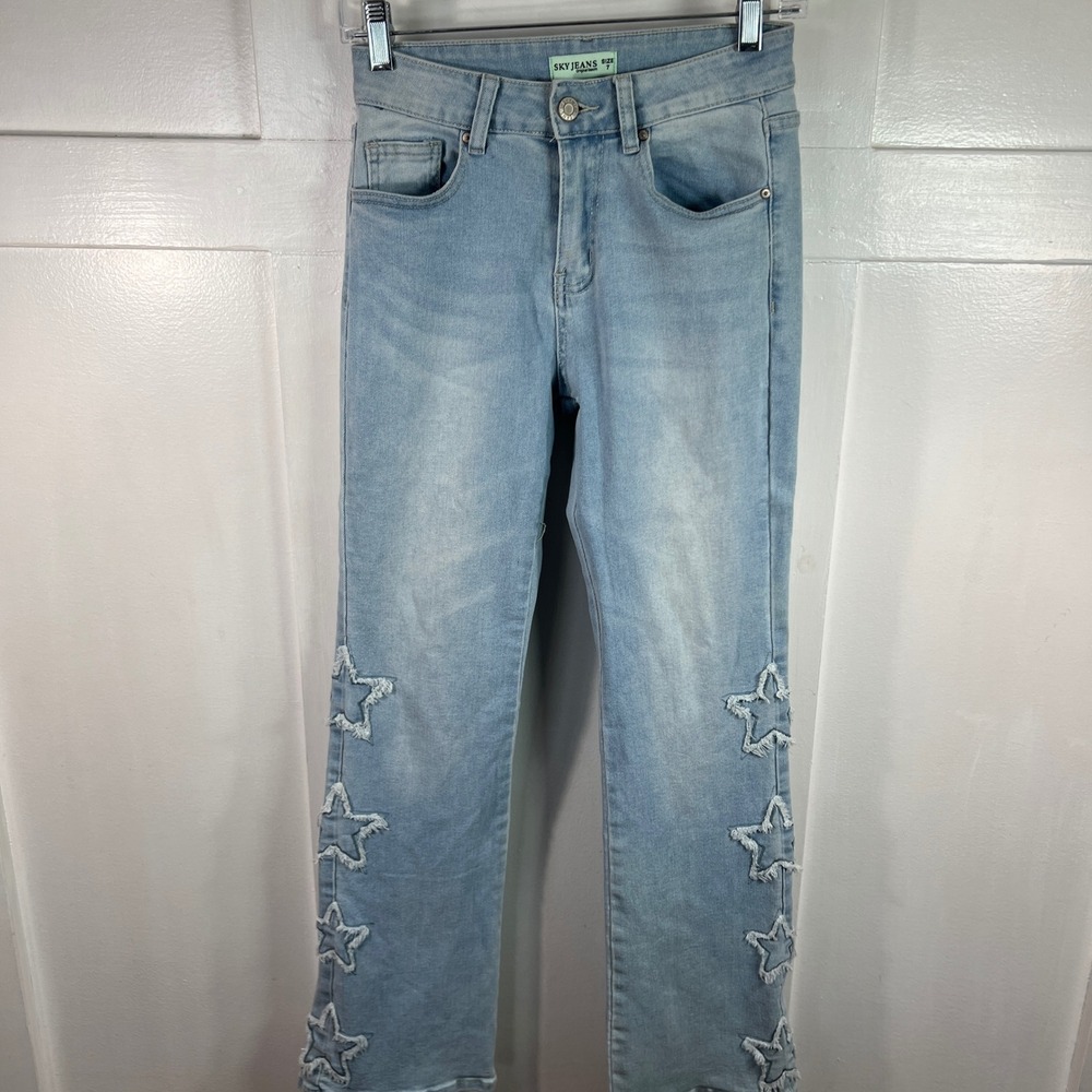 Sky Jeans Light Wash Star‎ Applique Straight Leg Denim Jeans R/H2269 Size 7